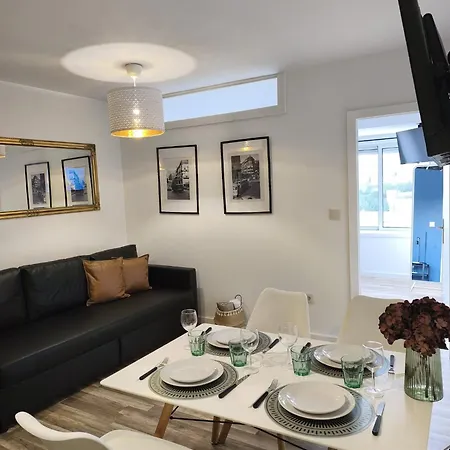 Apartamento - Velho *