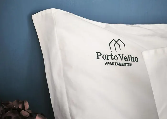 - Velho Apartamento *