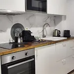 - Velho דירה פורטו